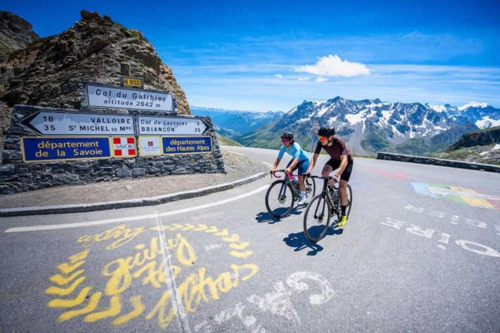 サン・ミッシェル・ド・モリエンヌAu Pied Des Cols Et Des Stationsアパートメント エクステリア 写真