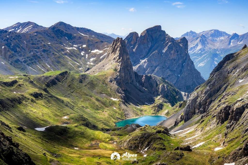 サン・ミッシェル・ド・モリエンヌAu Pied Des Cols Et Des Stationsアパートメント エクステリア 写真